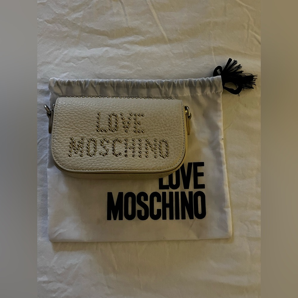 Love Moschino Cream Crossbody Bag Gold Studs Detachable Strap
